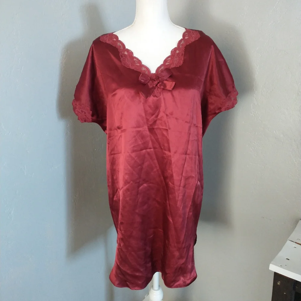 Vintage Victoria's Secret I sleep dress size M/L. A